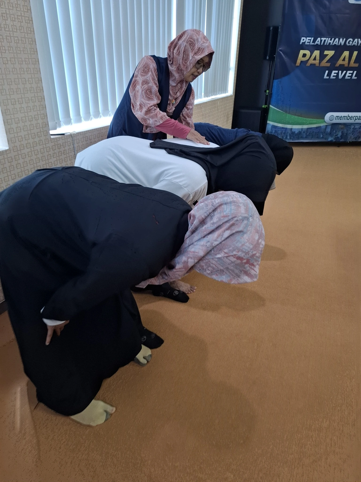 Ahli Terapi Stroke, Cerebral Palsy, dan Benjolan Payudara di Kabupaten Kampar