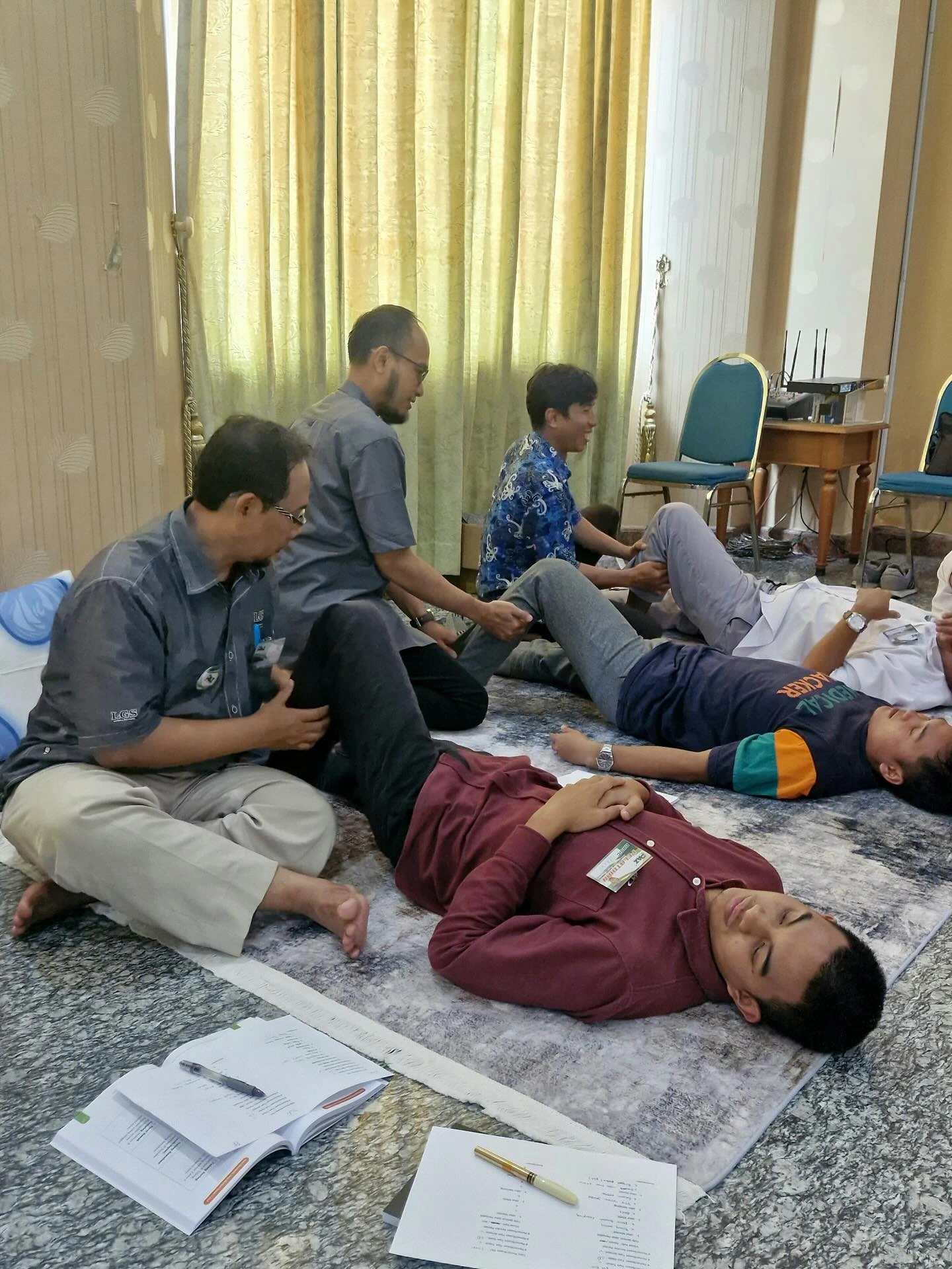 Ahli Terapi Stroke, Skoliosis, dan Cerebral Palsy di Ponorogo Dapatkan Penanganan Alami dan Aman