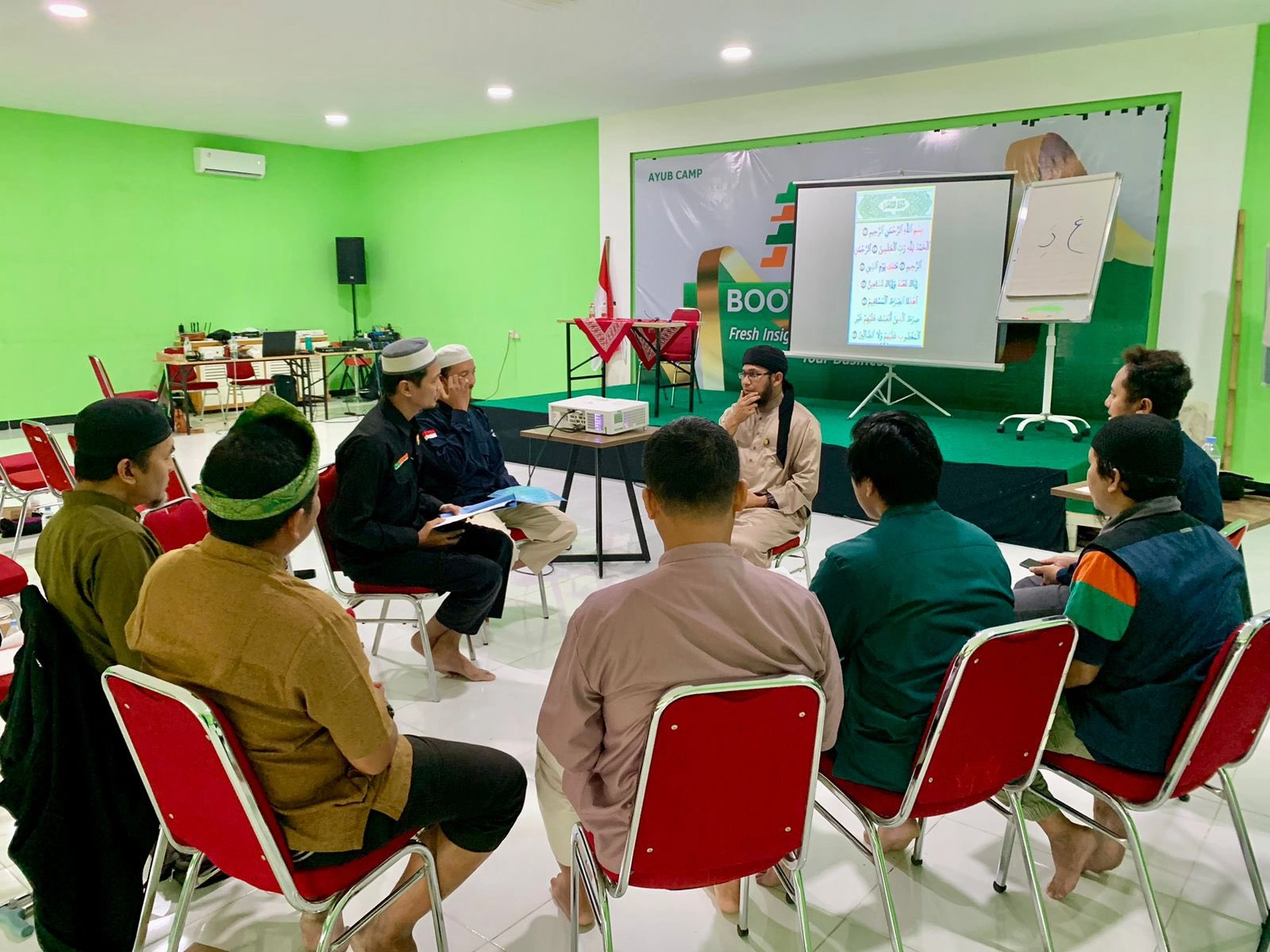 Metode Terapi Pengobatan Syaraf Kejepit, Anxiety, dan Asam Urat Terpercaya di Kota Semarang