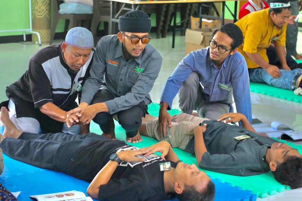 Metode Pengobatan Terapi untuk Benjolan Payudara, Stroke, serta Skoliosis di Kota Balikpapan