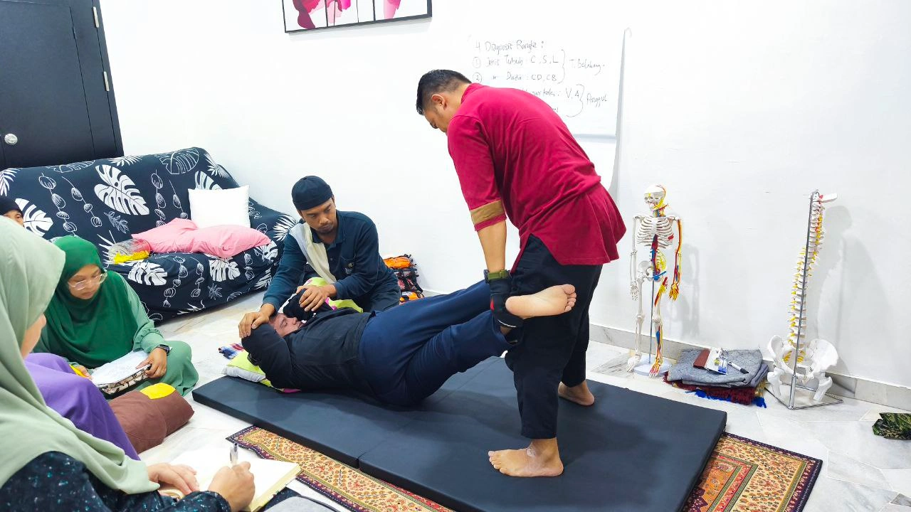 Tempat Terapi Stroke, Skoliosis, dan Cerebral Palsy Terbaik di Kota Bandung