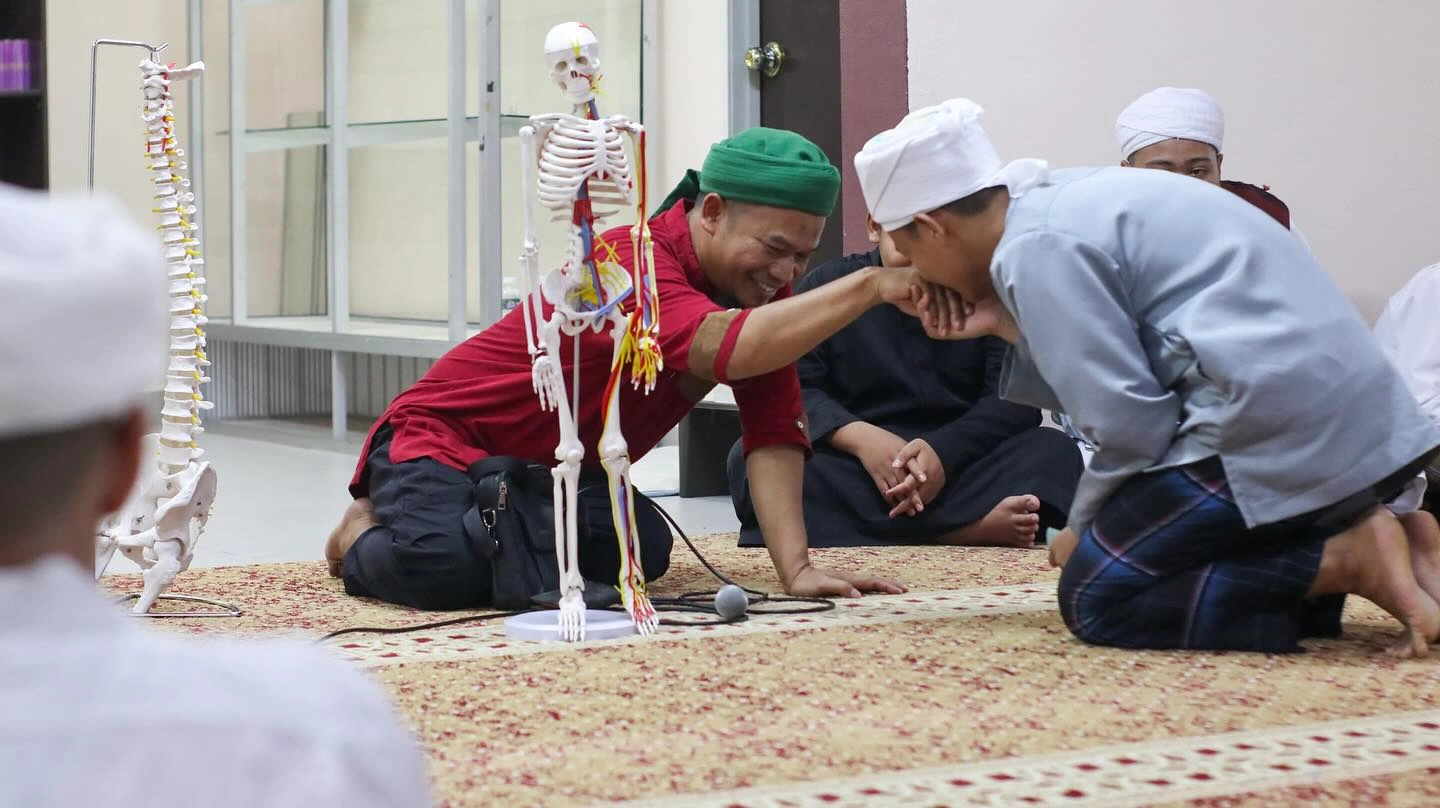 Alternatif Pengobatan Stroke, Skoliosis, Cerebral Palsy, dan Benjolan Payudara di Kabupaten Banjarnegara