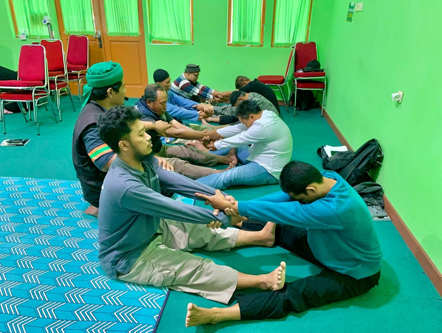 Pengobatan Terapi Alami untuk Stroke, Skoliosis, Cerebral Palsy, serta Benjolan Payudara di Karanganyar